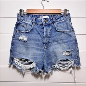 Zara Distress Denim‎ Shorts Size 6
